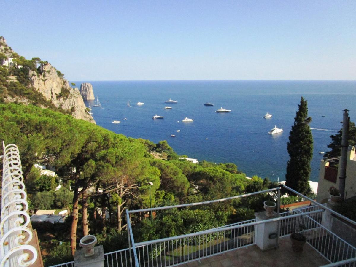 Regina Di Capri - Suite Vista Faraglioni Exterior foto