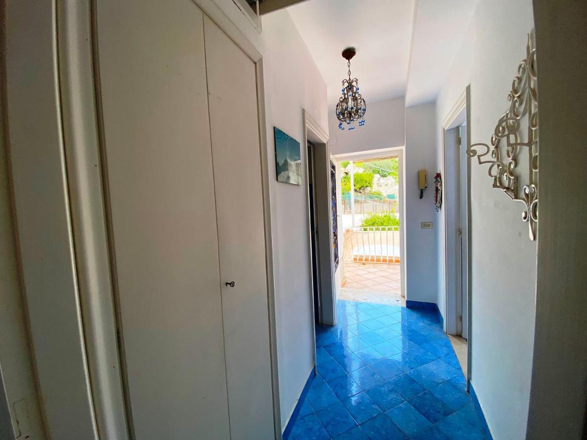 Regina Di Capri - Suite Vista Faraglioni Exterior foto
