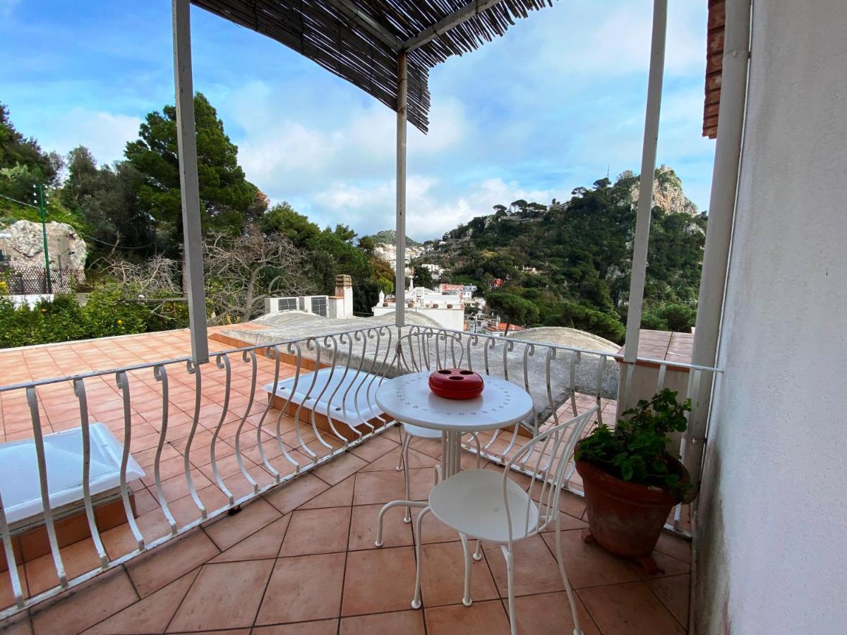 Regina Di Capri - Suite Vista Faraglioni Exterior foto