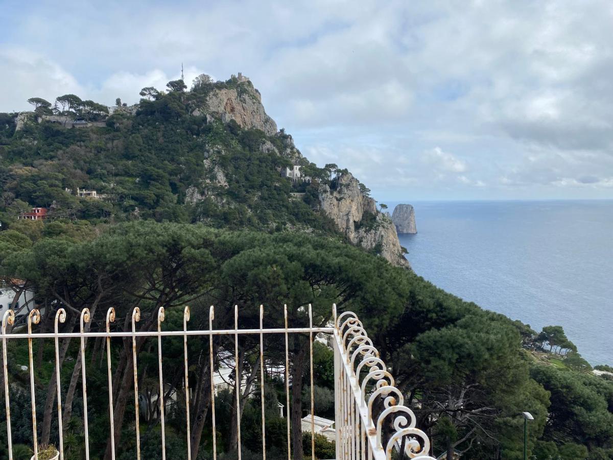 Regina Di Capri - Suite Vista Faraglioni Exterior foto