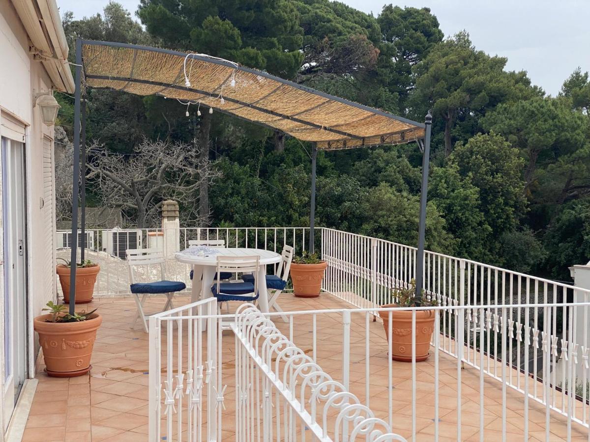 Regina Di Capri - Suite Vista Faraglioni Exterior foto